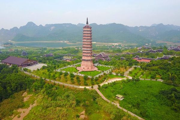 Overview Bai Dinh Pagoda