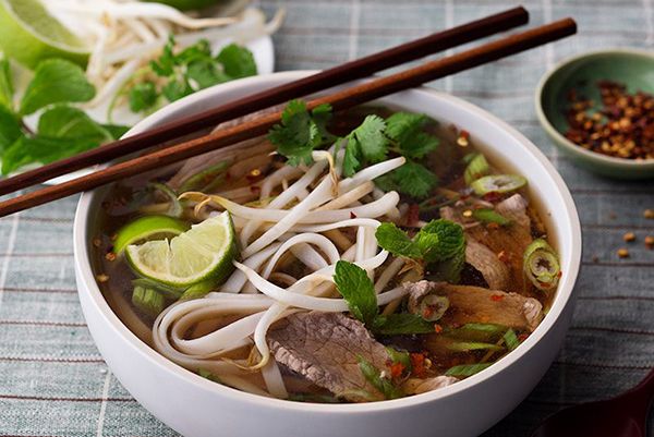 Vietnamese Noodle Soup ( Phở ) - The most famous food in Vietnam